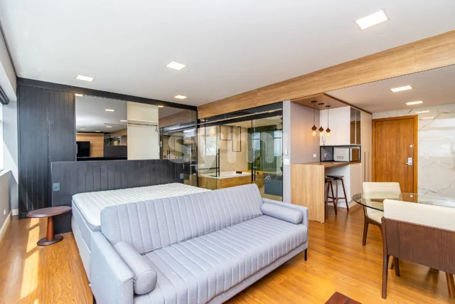 Studio Mobiliado Batel Com Hidromassagem