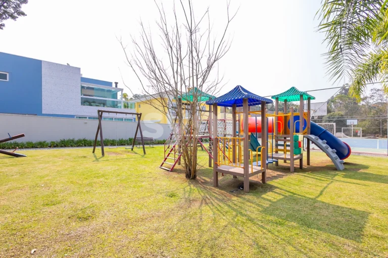 Casa Alto Padrão com piscina  Ambientes Integrados