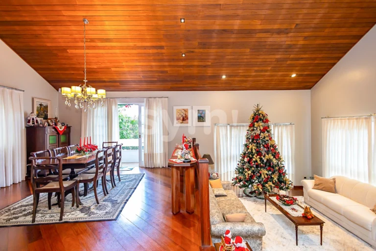 Casa 4 quartos Vista Alegre