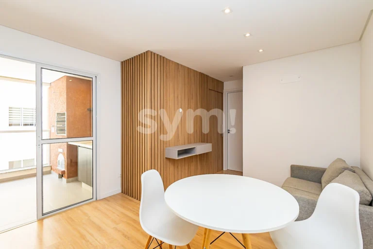 Apartamento semi mobiliado com suíte no Boa Vista!