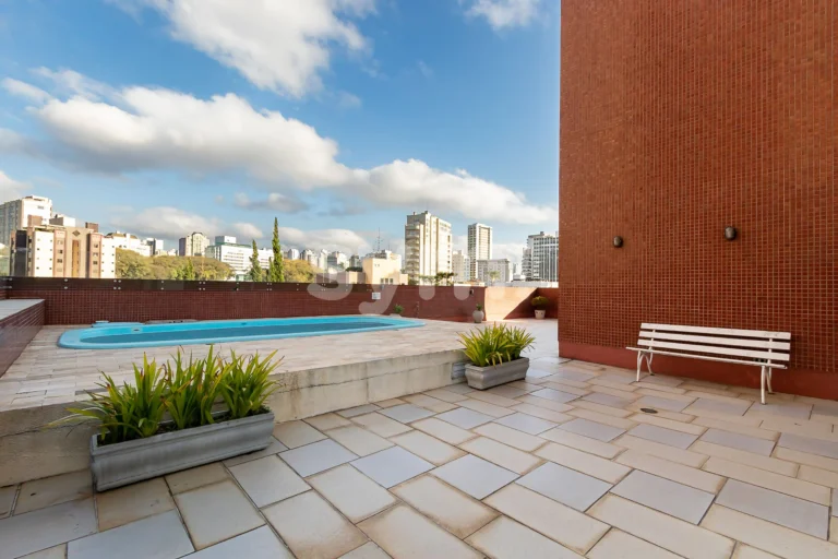 Studio mobiliado no Centro!