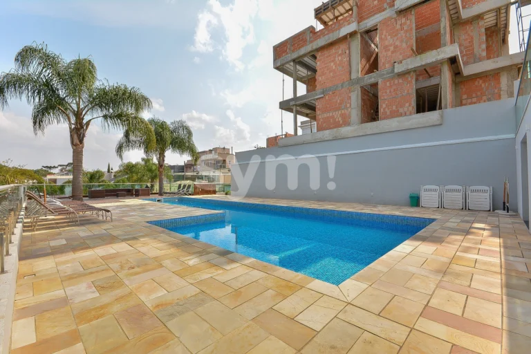 Casa em condomínio fechado - 4 quartos