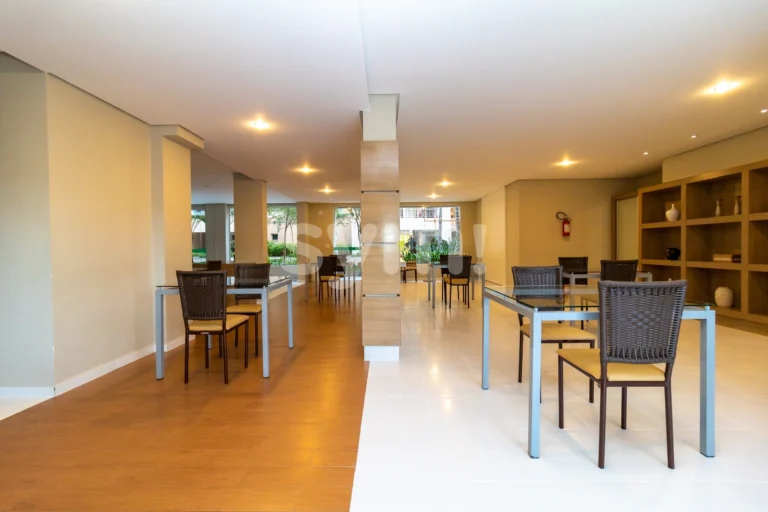 Apartamento mobiliado com 3 quartos no Rebouças!