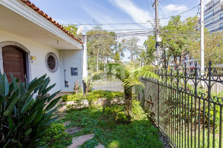 Casa Térrea Mercês