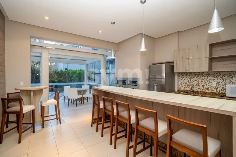 Apartamento mobiliado e decorado no centro