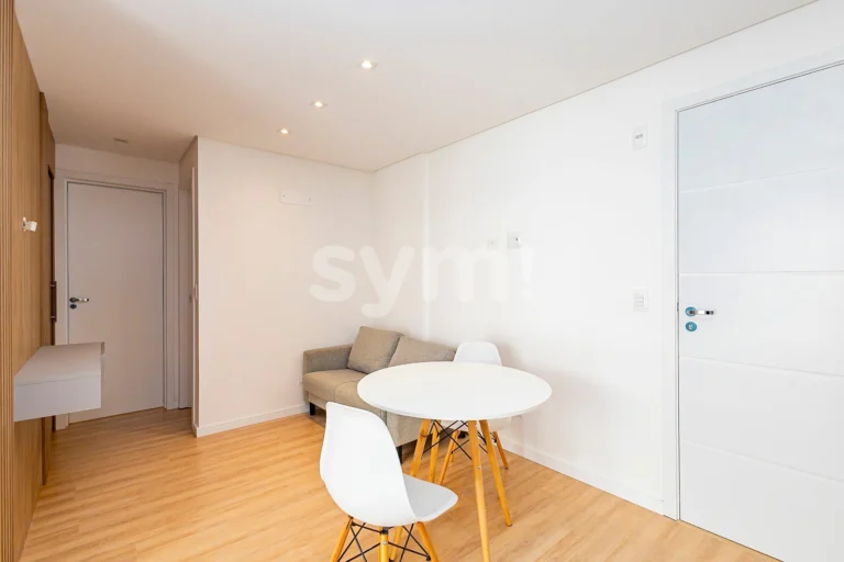 Apartamento semi mobiliado com suíte no Boa Vista!