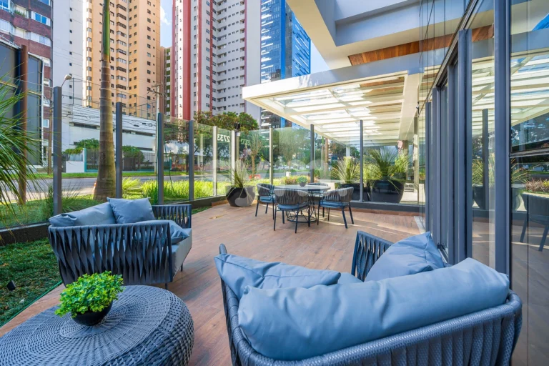 Apartamento amplo 3 suítes no Batel