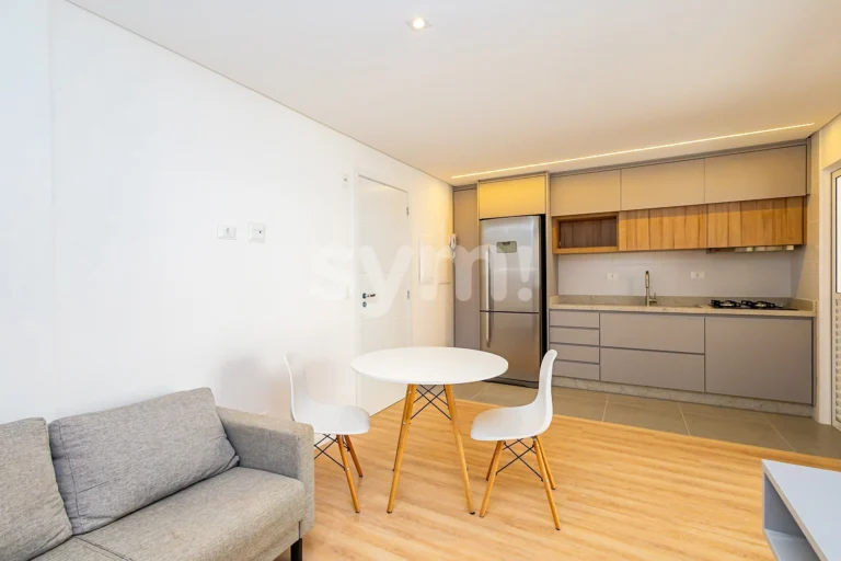Apartamento semi mobiliado com suíte no Boa Vista!
