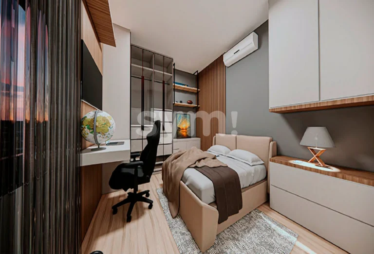 Sobrado em condomínio com 3 suítes no Mercês