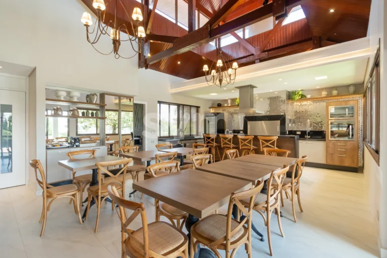 Casa Exclusiva Cond Fechado - Santa Felicidade