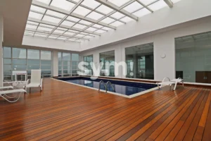 Studio Mobiliado Batel Com Hidromassagem